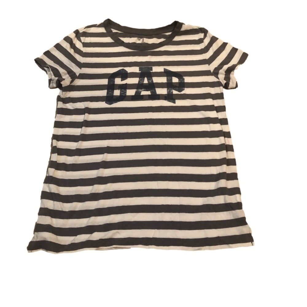 Striped Grey and White GAP Logo T-Shirt Size Medium